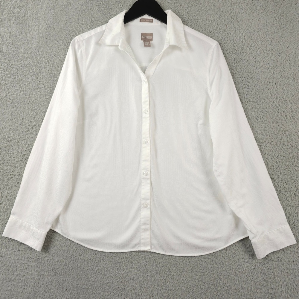 Chicos Top Womens 2 US L White Mxed Cheetah Print Wrinkle Resistant Button Up